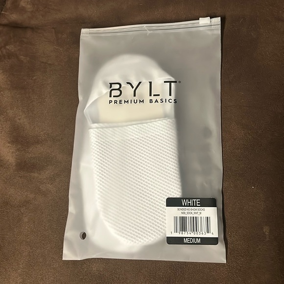 BYLT BASICS No Show Socks - Picture 2 of 5
